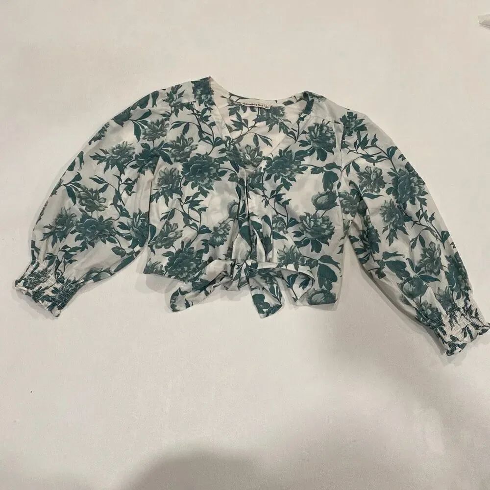 Abercrombie & Fitch Women’s Blouse Size L Green Floral Tie Front Puff Sleeve